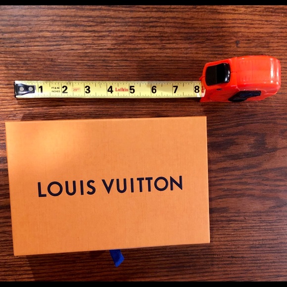 Louis Vuitton “Sarah Wallet” box and dust cloth - Picture 4 of 8